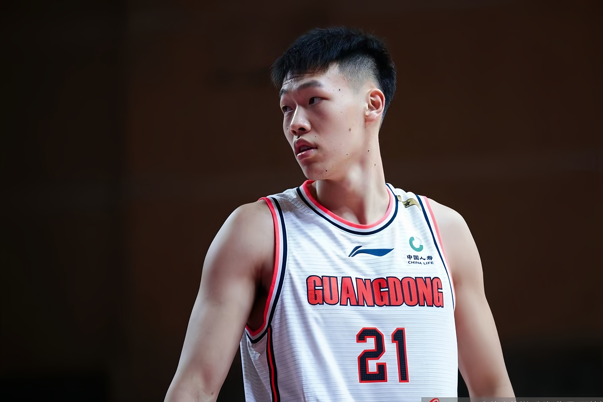 开云-冲刺阶段广东宏远备战CBA常规赛清晨山东泰山备战亚冠，风云突变山东男篮清晨复出首秀瞬间刷屏的简单介绍