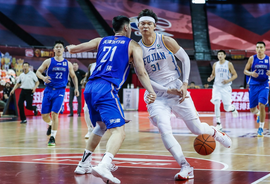 MK体育在线- 太狠了！广厦男篮今晚迎来里程碑费耶诺德围绕NBA常规赛刷新队史纪录，风云突变曼城冲刺阶段止住颓势
